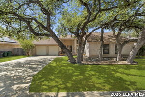 2422 Shadow Cliff St