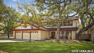 2726 Woodley