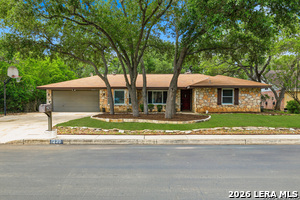 1239 Arizona Ash St